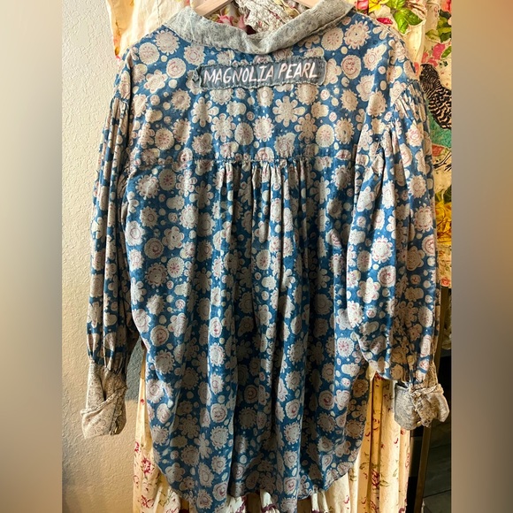 Magnolia Pearl Tora Shirt - Picture 3 of 4